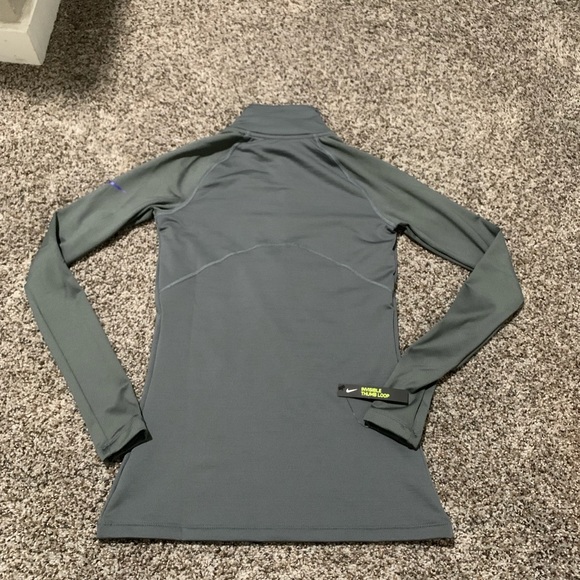Brand New Womens Nike Pro Running Jacket Hyperwarm - Picture 6 of 6